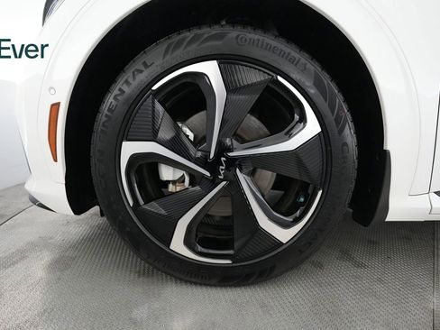 Used 2024 Kia EV6 GT-Line image 18