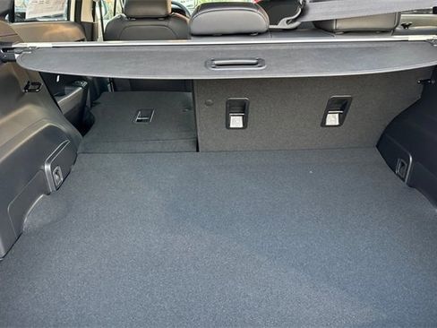 Used 2025 Subaru Crosstrek 2.5i Limited w/ Popular Package #4A image 16