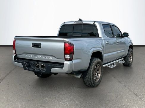 Used 2022 Toyota Tacoma SR w/ SR Convenience Package image 7
