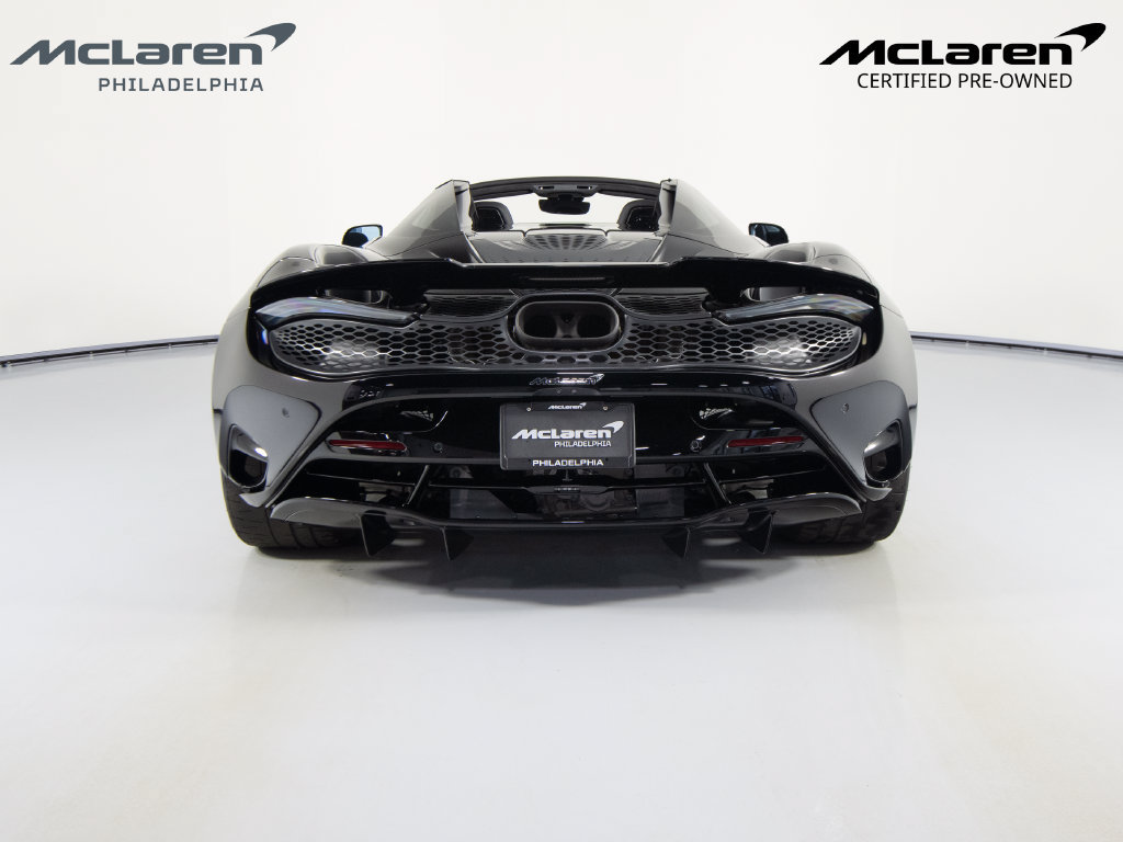 Used 2024 McLaren 750S Spider RWD image 7
