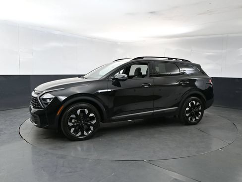 Certified 2023 Kia Sportage X-Line w/ X-Line Premium Package AWD/4WD image 2
