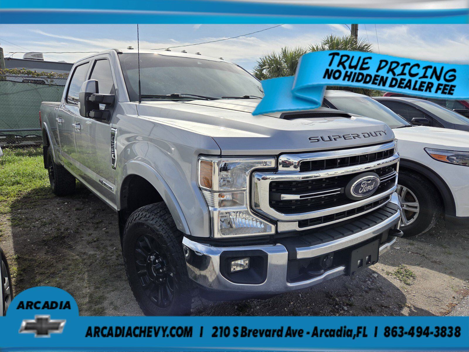 Used 2022 Ford F350 Lariat w/ Tremor Off-Road Package AWD/4WD image 9
