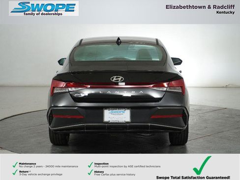New 2026 Hyundai Elantra SEL Sport Premium image 4