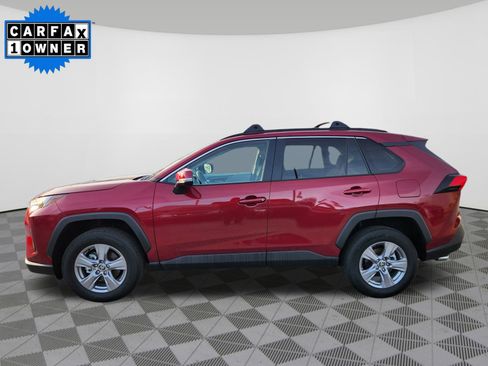 Used 2025 Toyota RAV4 XLE image 5
