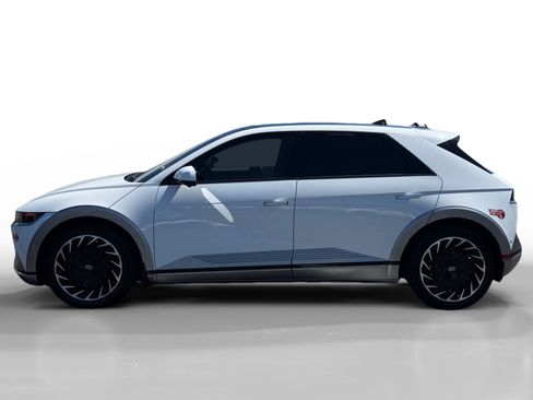 Used 2023 Hyundai Ioniq 5 Limited AWD/4WD image 2