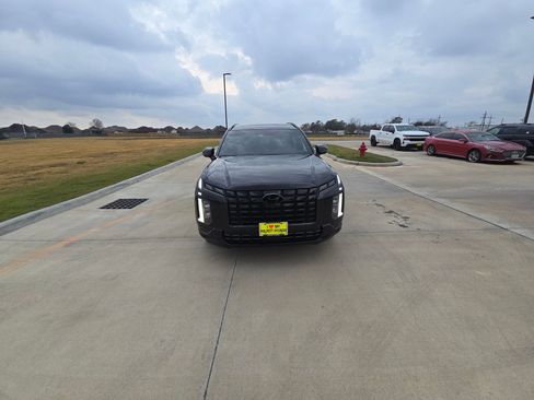 Used 2024 Hyundai Palisade Calligraphy image 29