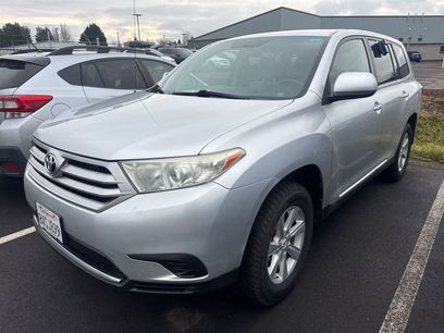 Used 2012 Toyota Highlander SE w/ Tow Pkg