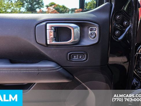 Used 2023 Jeep Wrangler Unlimited Sahara w/ Cold Weather Group AWD/4WD image 46