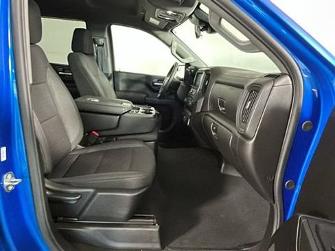 Used 2024 Chevrolet Silverado 1500 Custom AWD/4WD image 30
