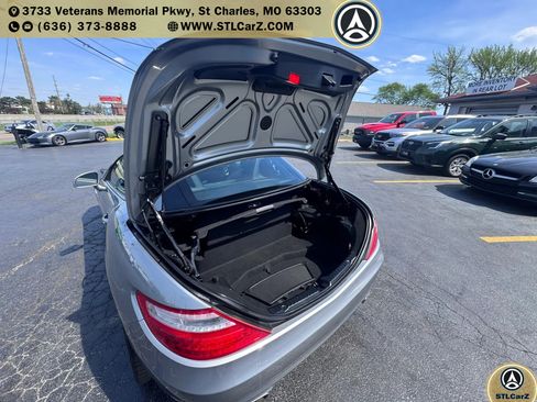 Used 2012 Mercedes-Benz SLK 350 image 11