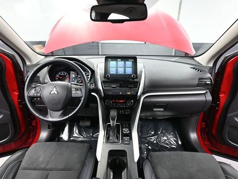 Used 2022 Mitsubishi Eclipse Cross SEL image 25