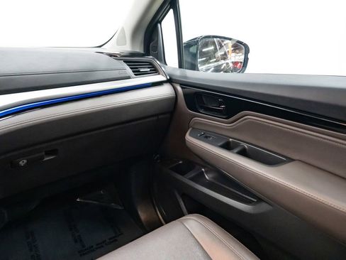 Used 2020 Honda Odyssey Elite image 11