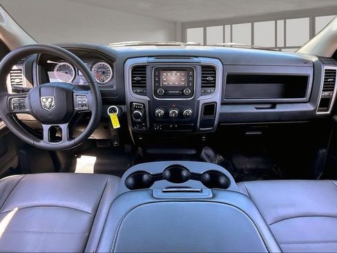 Used 2024 RAM 1500 Tradesman w/ Chrome Appearance Group image 8