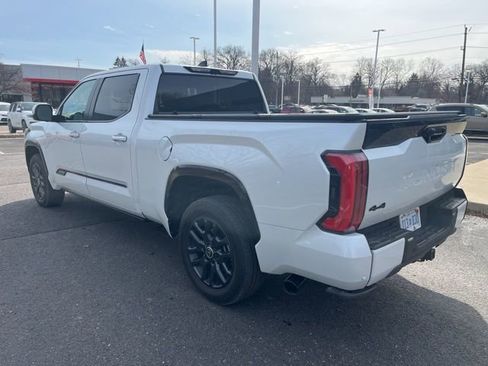 Used 2024 Toyota Tundra Platinum image 3