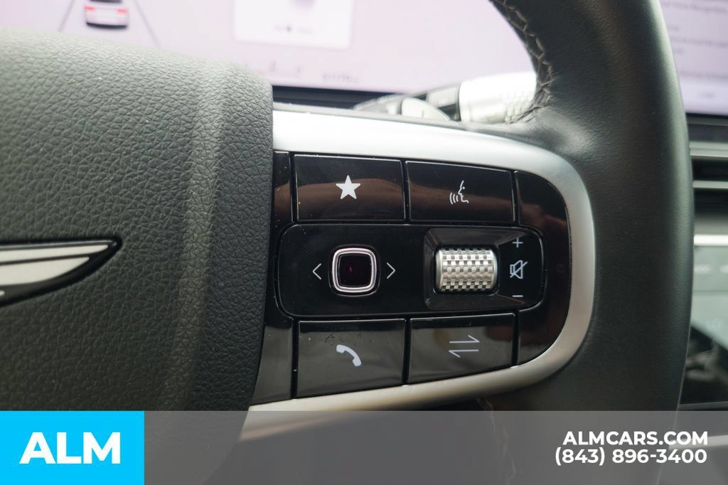 Used 2025 Genesis GV80 2.5T Standard AWD/4WD image 10