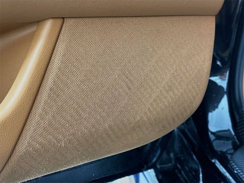 Used 2021 Lexus LC 500 500 w/ Touring Package image 21