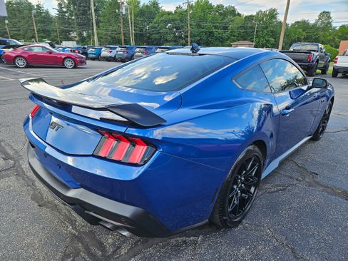 Used 2024 Ford Mustang GT Premium w/ GT Performance Package RWD image 5
