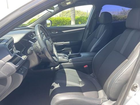Used 2019 Honda Civic Sport image 18