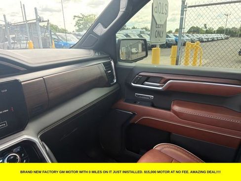 Used 2023 GMC Sierra 1500 Denali Ultimate AWD/4WD image 24
