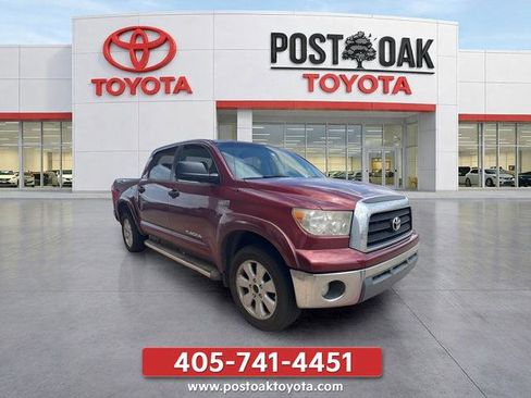 Used 2008 Toyota Tundra 4x4 CrewMax image 4