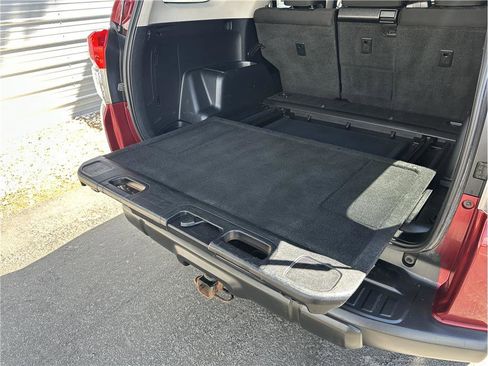 Used 2011 Toyota 4Runner Trail AWD/4WD image 32