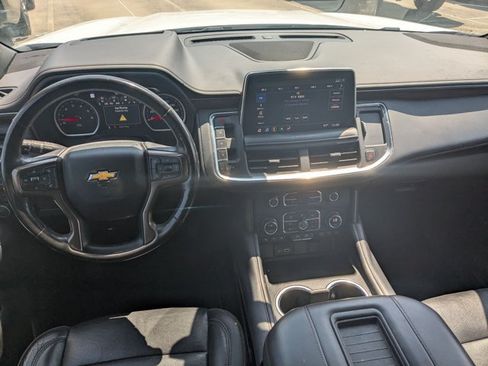 Used 2021 Chevrolet Tahoe High Country AWD/4WD image 17