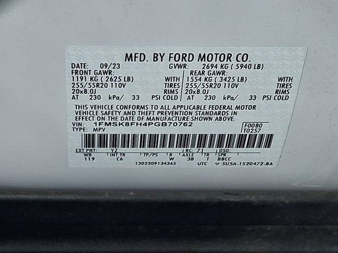 Used 2023 Ford Explorer Limited AWD/4WD image 30