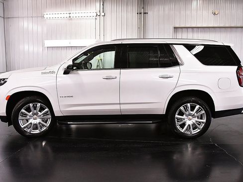 Used 2022 Chevrolet Tahoe High Country image 4