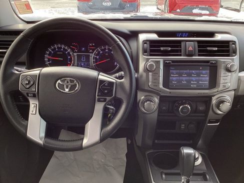 Used 2019 Toyota 4Runner SR5 Premium image 19