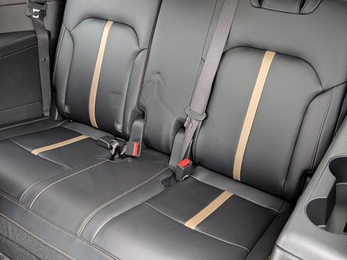 Used 2025 MAZDA CX-90 Plug-In Hybrid w/ Premium Plus image 19