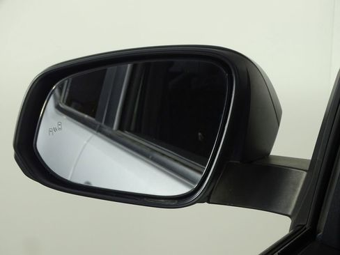 Used 2025 Toyota 4Runner SR5 image 31