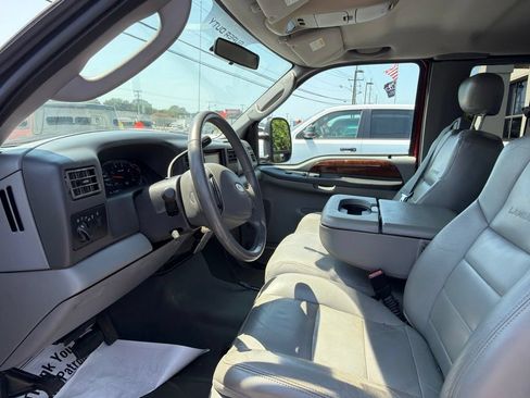 Used 2004 Ford F250 Lariat AWD/4WD image 31