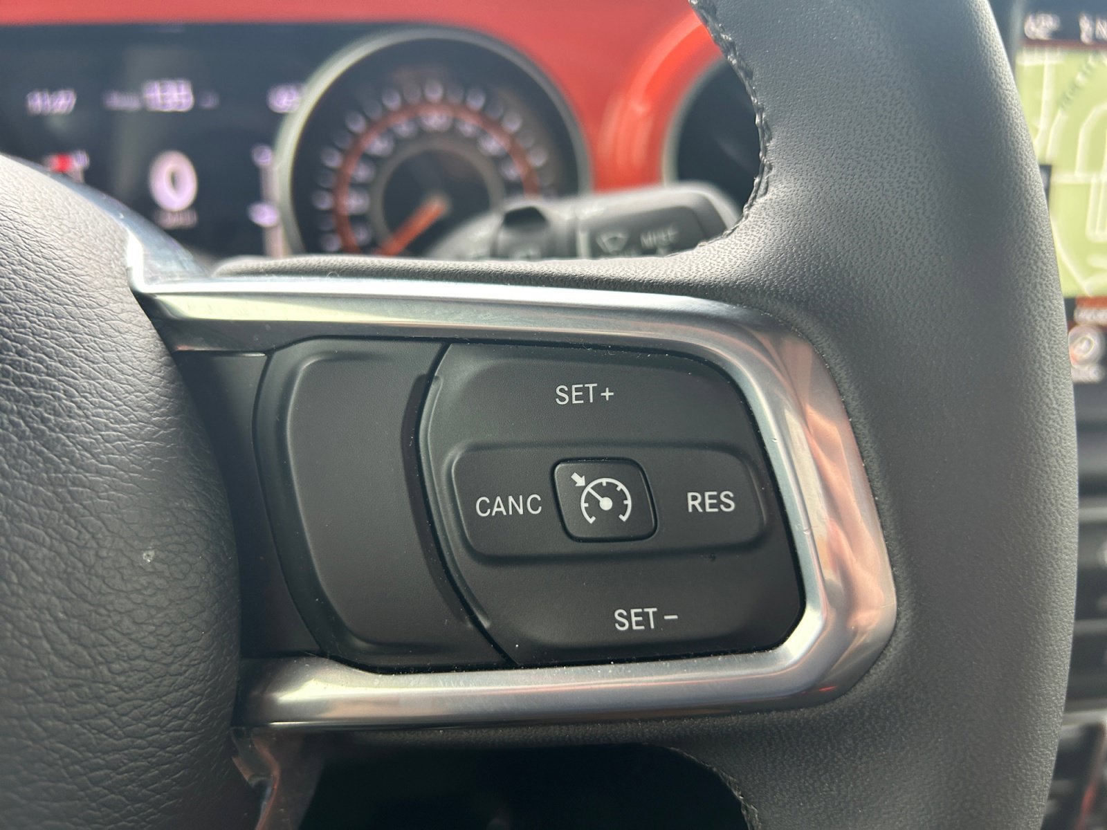 Used 2023 Jeep Wrangler Unlimited Sahara AWD/4WD image 30