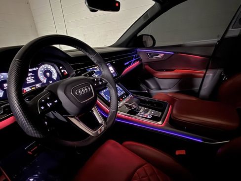 Used 2024 Audi SQ8 Prestige w/ Prestige Package image 44