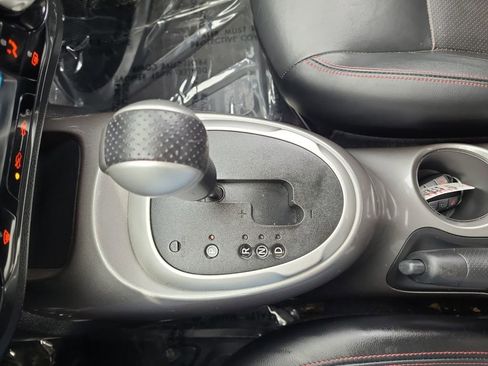 Used 2012 Nissan Juke SL AWD/4WD image 21