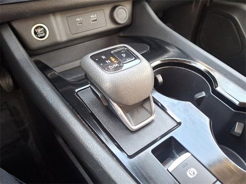 Used 2023 Nissan Rogue SV image 15