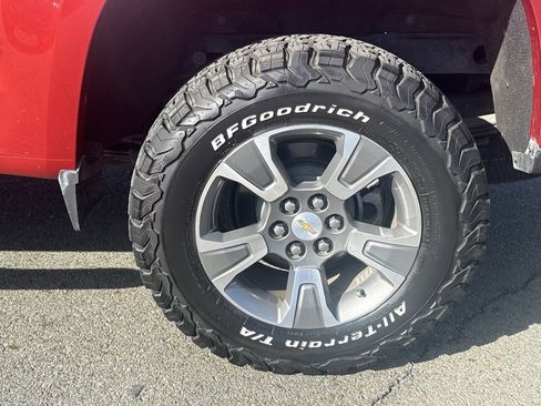 Used 2016 Chevrolet Colorado Z71 image 11