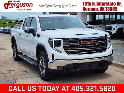 New 2026 GMC Sierra 1500 SLT w/ SLT Premium Plus Package AWD/4WD image 2