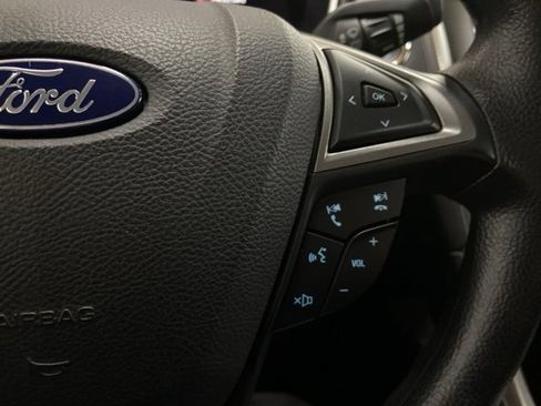 Used 2019 Ford Fusion SE image 49