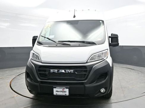 Used 2025 RAM ProMaster 2500 w/ Convenience Group image 2