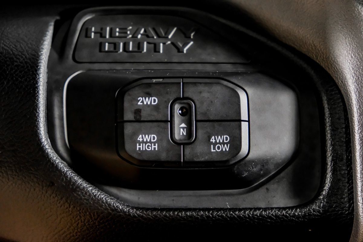 Used 2026 RAM 2500 Big Horn AWD/4WD image 25