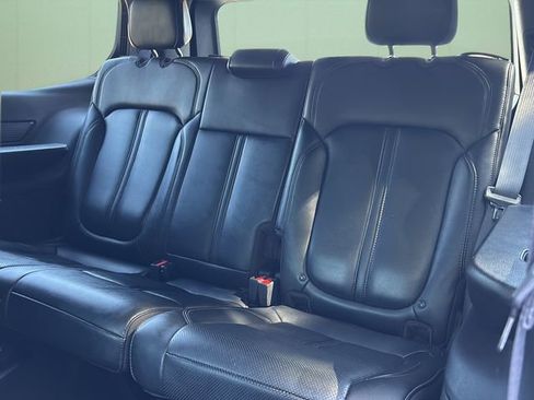 Certified 2022 Jeep Wagoneer Series III image 24