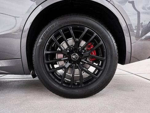 Used 2023 Maserati Grecale GT image 10