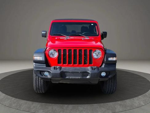 Used 2020 Jeep Gladiator Sport w/ Quick Order Package 24S AWD/4WD image 13