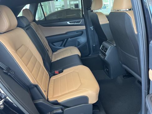 New 2026 Volkswagen Atlas Cross Sport SEL R-Line AWD/4WD image 29