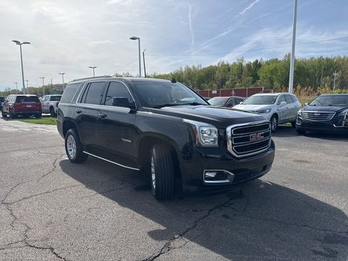 Used 2020 GMC Yukon SLT AWD/4WD image 7