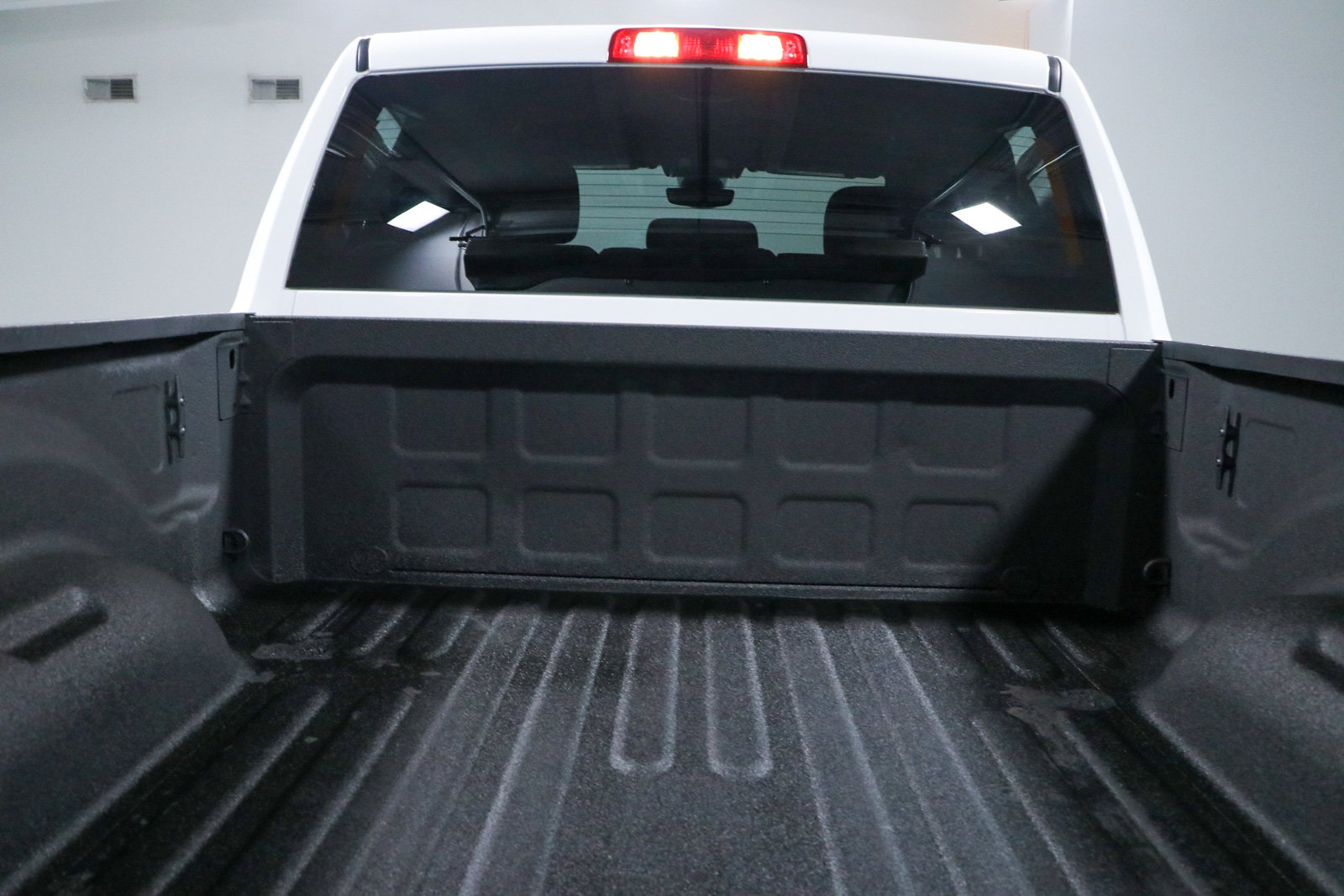 Used 2024 RAM 2500 Big Horn AWD/4WD image 30