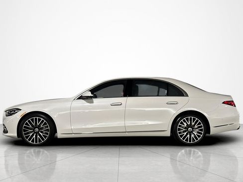 Used 2026 Mercedes-Benz S 580 4MATIC Sedan image 2