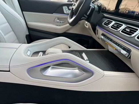 New 2026 Mercedes-Benz GLS 450 4MATIC image 43