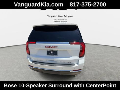 Used 2025 GMC Yukon XL Elevation w/ Elevation Premium Package AWD/4WD image 8